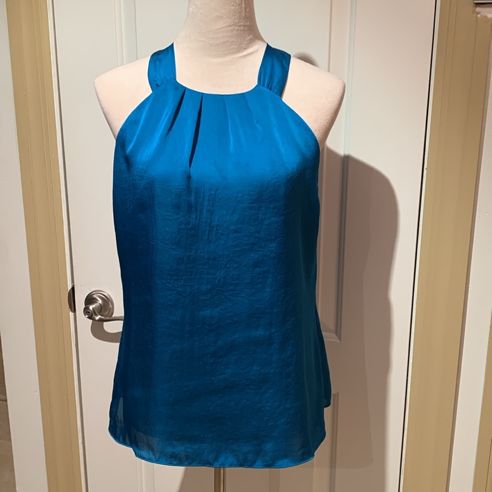 VIOLET & CLAIRE. Beautiful blue sleeves satin top. Size M.
